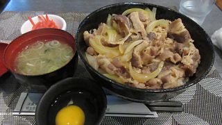 網走市　フロンティア　牛丼