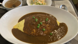 網走市　フロンティア　オムカレー