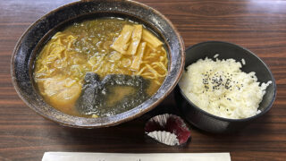 真御膳そば・真らーめん 蔵乃麺（網走市）合わせ味噌ラーメン　ライス（中）