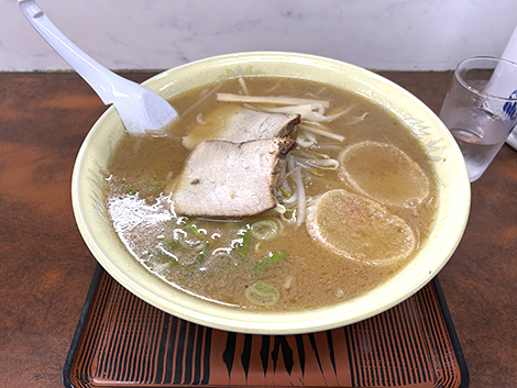 浅草軒新町支店（美幌町）味噌ラーメン大盛り