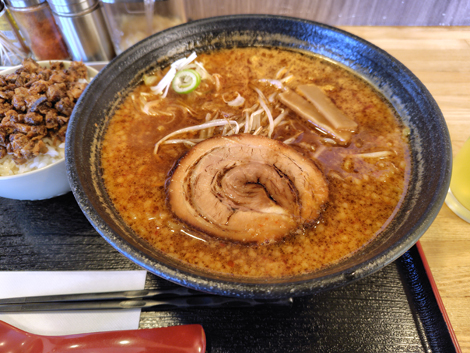 海風堂（大空町女満別）ピリ辛みそラーメン