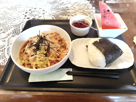 家かふぇたんぽぽ(網走市)日替わりランチ(ぶっかけおろしうどん)