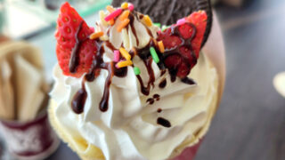 High Bridge Cafe（網走市）いちごチョコクッキークレープ