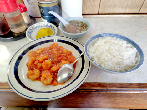 陶龍飯店（網走市）小海老唐辛ソース煮とライス